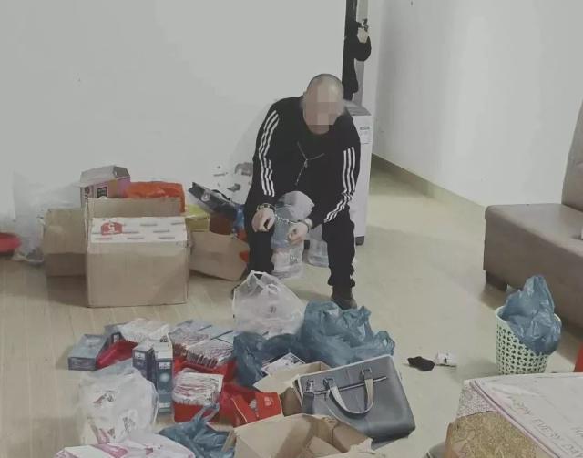 關(guān)于賣淫行為對(duì)艾滋病風(fēng)險(xiǎn)的誤解與解析，賣淫行為與艾滋病風(fēng)險(xiǎn)的誤解及解析探究