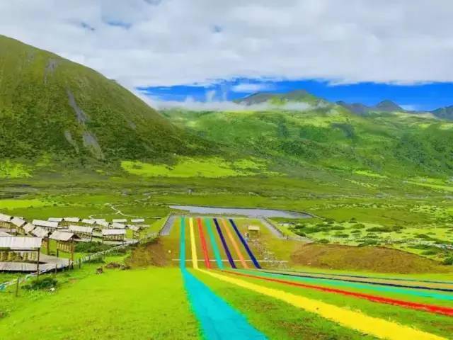 阿壩州旅游網(wǎng)，探索神秘的川西高原之旅，阿壩州旅游網(wǎng)，探索川西高原的神秘之旅