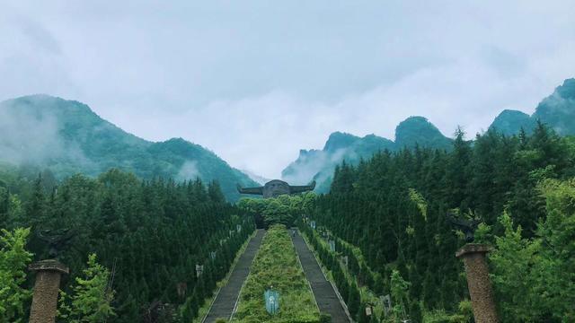 湖北神農(nóng)架旅游景點(diǎn)介紹——探秘自然之美的絕佳去處，湖北神農(nóng)架探秘自然之美，絕佳旅游景點(diǎn)介紹