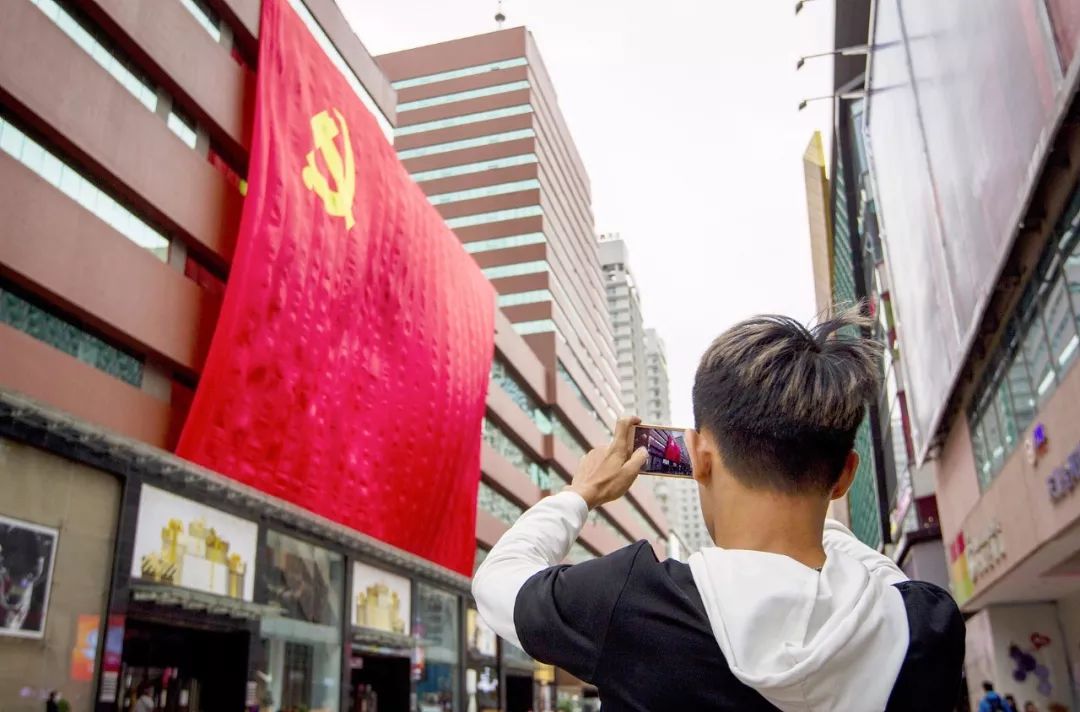 車曉彤出生日期揭秘，探索名人背后的故事，車曉彤出生日期揭曉，名人背后的故事探索