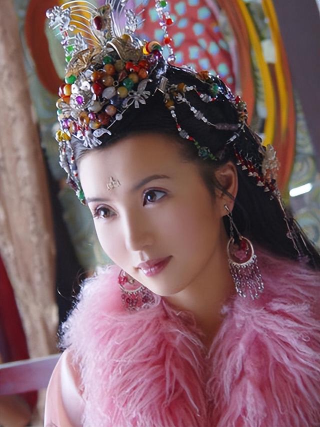 陳好演的電視劇有哪些，回顧她的演藝生涯與經(jīng)典作品，陳好的演藝生涯，經(jīng)典作品與電視劇回顧