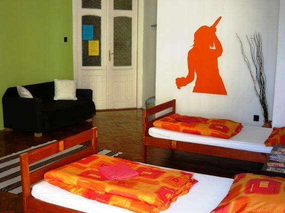 青旅住宿價格，深度解析與策略建議，青旅住宿價格深度解析及策略建議