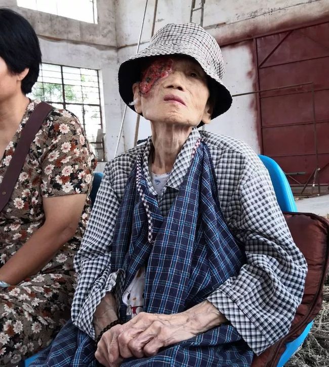 胡兵個人資料及老婆名字——深度解析，胡兵個人資料和妻子身份深度揭秘