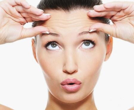 如何有效去除抬頭紋，重塑青春容顏，如何去除抬頭紋，重塑年輕面容？