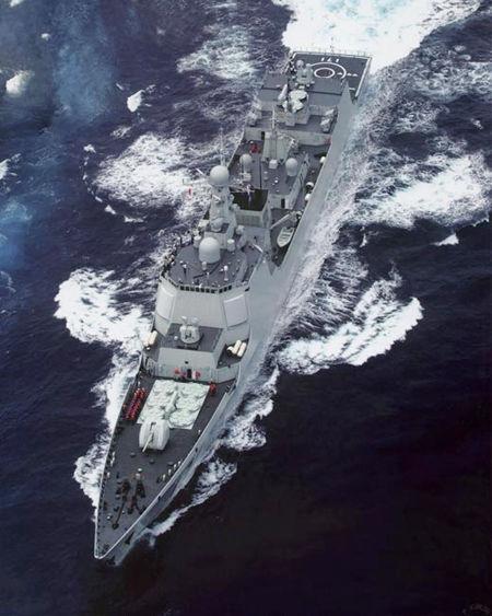 揭秘中國(guó)海軍的驕傲——170艦，揭秘中國(guó)海軍的驕傲——遼寧艦揭秘之旅