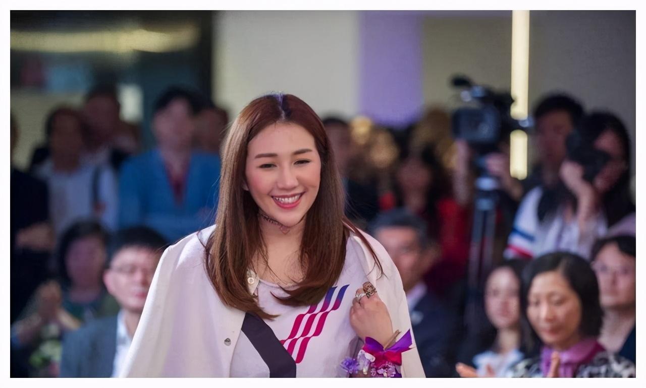 新澳門(mén)一碼三中三必中，揭秘博彩之都的幸運(yùn)秘訣，揭秘澳門(mén)博彩之都的必勝秘訣，一碼三中三必中！