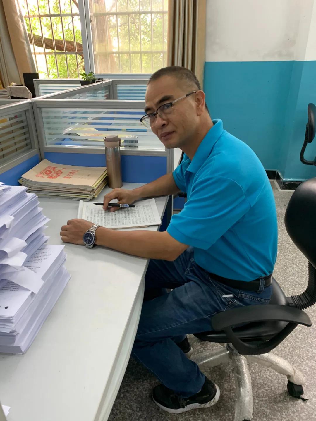 一肖拖一肖二中二組合分析，有多少組可能性？，一肖拖一肖二中二組合解析，可能性組合數(shù)量探究