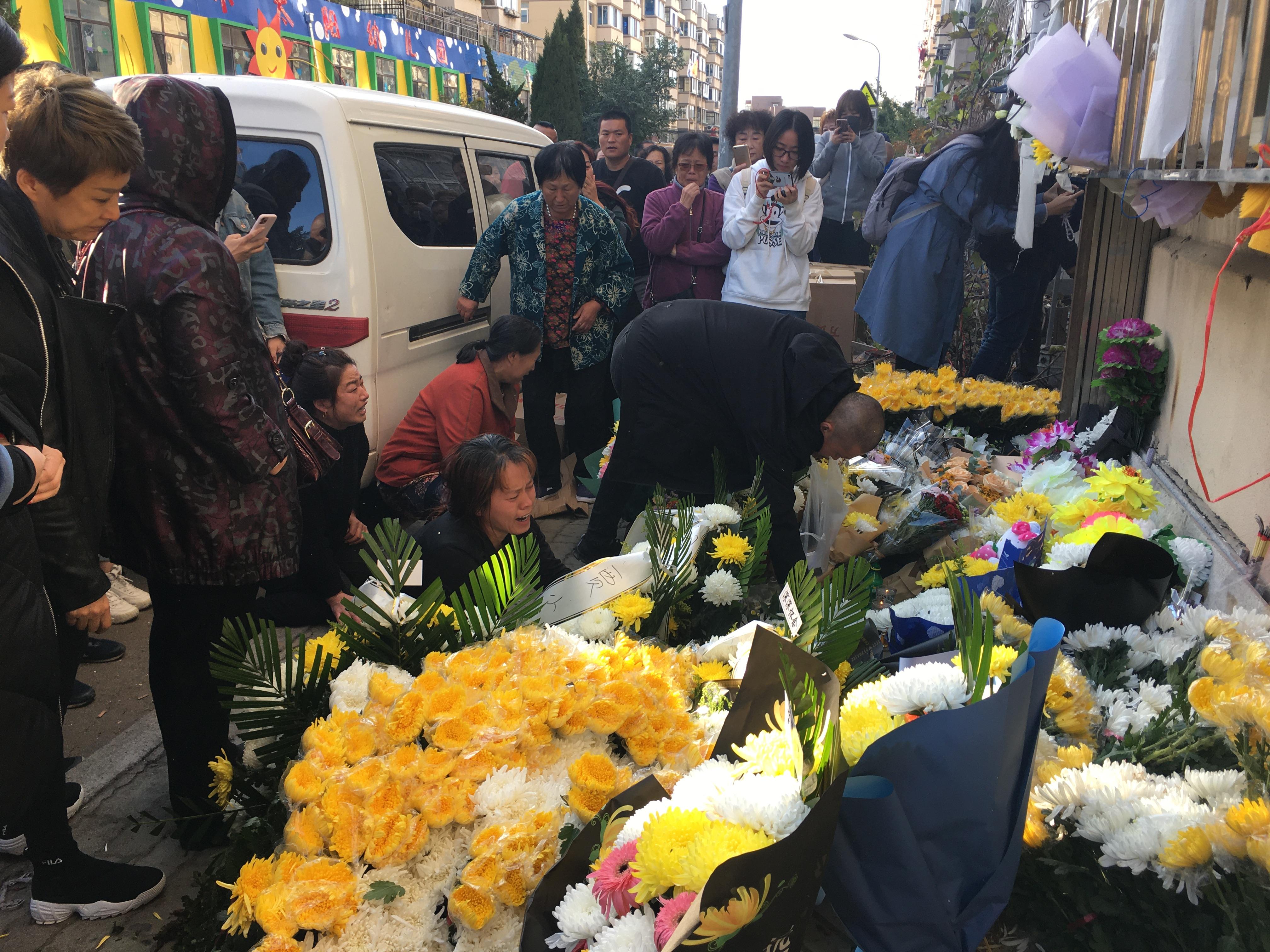 殲-10女飛行員英勇犧牲，永恒致敬她的遺志，殲-10女飛行員英勇犧牲，永恒致敬，傳承英雄遺志