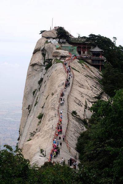 華山攻略，登頂之旅的全方位指南，華山登頂攻略，全方位指南帶你暢游華山之巔
