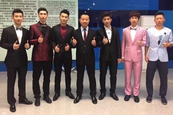 劉伯溫期期精一肖930，揭秘預(yù)測(cè)背后的神秘故事與傳奇人物，劉伯溫揭秘預(yù)測(cè)背后的神秘故事與傳奇人物，期期精一肖傳奇揭秘 930預(yù)測(cè)傳奇人物劉伯溫的一生