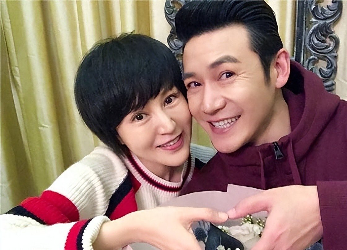 郭京飛老婆與陸毅老婆，娛樂圈中的低調(diào)幸福，郭京飛與陸毅妻子，娛樂圈低調(diào)幸福的典范