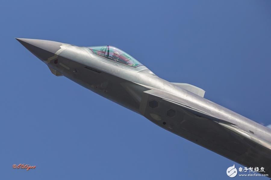 殲35與殲20的差別，深度解析兩款戰(zhàn)斗機(jī)的特點(diǎn)與差異，殲35與殲20戰(zhàn)斗機(jī)對(duì)比，特點(diǎn)與差異深度解析