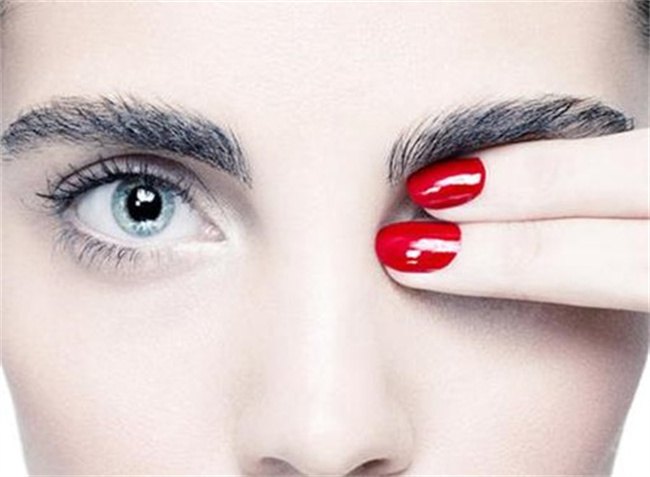 右眼上眼皮跳是吉是兇——解讀眼皮跳動(dòng)的奧秘，右眼上眼皮跳動(dòng)的吉兇解讀，揭秘眼皮跳動(dòng)的秘密