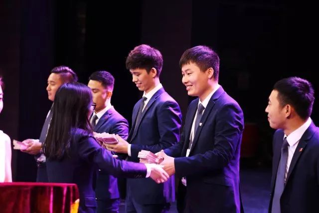 王中王一肖開(kāi)獎(jiǎng)中特，探索彩票奧秘與SEO策略，王中王一肖開(kāi)獎(jiǎng)中特，彩票奧秘與SEO策略探索