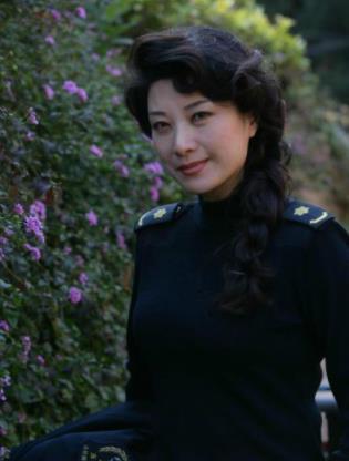 王靜演員個(gè)人資料，深度解析其生平、事業(yè)與成就，王靜演員生平、事業(yè)與成就深度解析