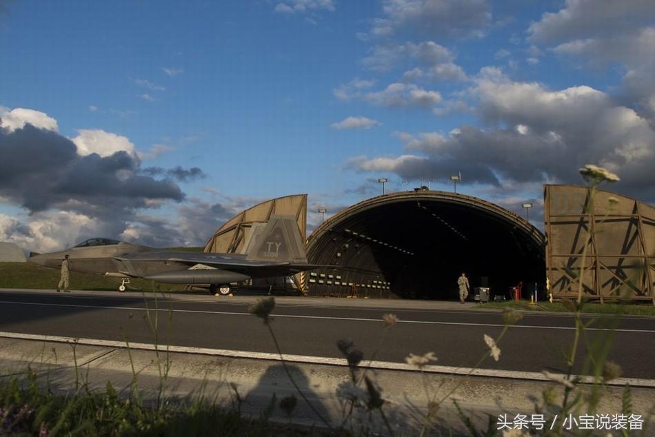 關(guān)于幾架殲-20可以打敗一架F-22的探討，殲-20與F-22對決探討，幾架殲-20能勝出一架F-22？