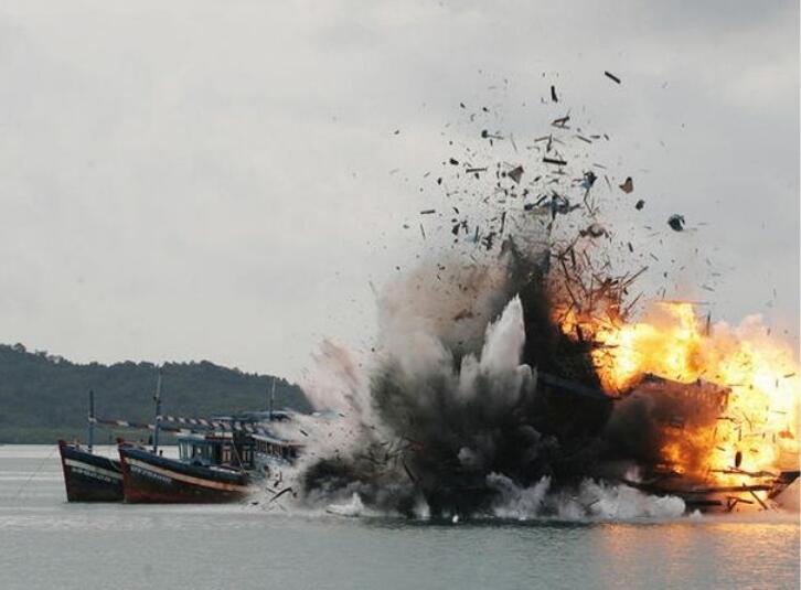 昨天南海軍艦被擊沉事件深度解析，南海軍艦被擊沉事件深度剖析