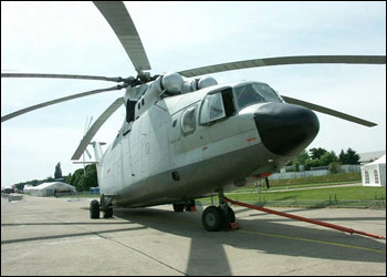 米-26重型直升機(jī)，空中巨無(wú)霸的卓越性能與特點(diǎn)，米-26重型直升機(jī)，空中巨無(wú)霸的非凡性能與特點(diǎn)解析