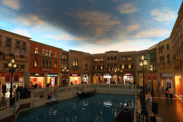 澳門今晚必開一肖一特芳草地，探索生肖彩票的神秘面紗，澳門生肖彩票探索，揭開神秘面紗，今晚必開一肖一特芳草地