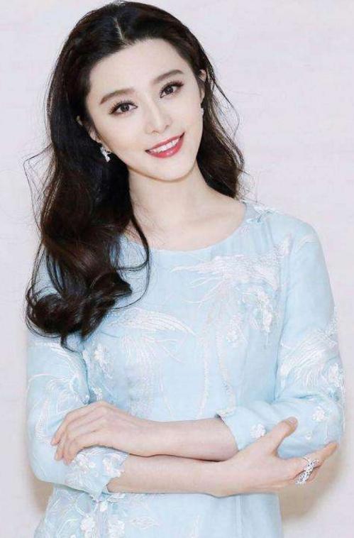 明星娛樂新聞近期視頻，熱門明星動態(tài)一網(wǎng)打盡，熱門明星娛樂新聞視頻，一網(wǎng)打盡最新動態(tài)