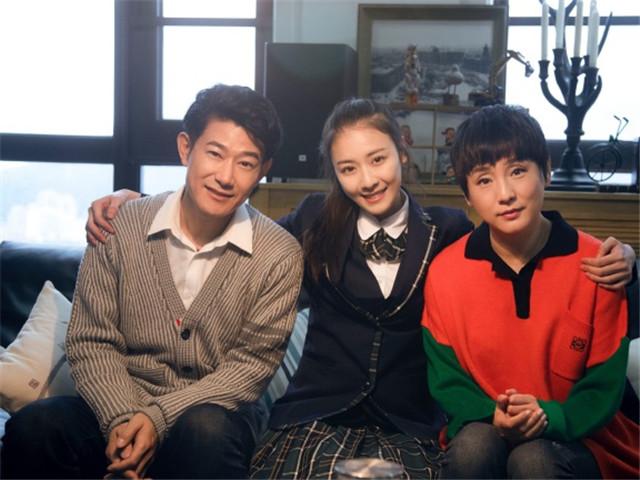 楊祺如微博，探索明星的社交媒體影響力與粉絲互動(dòng)之道，楊祺如微博，明星社交媒體影響力與粉絲互動(dòng)深度探討