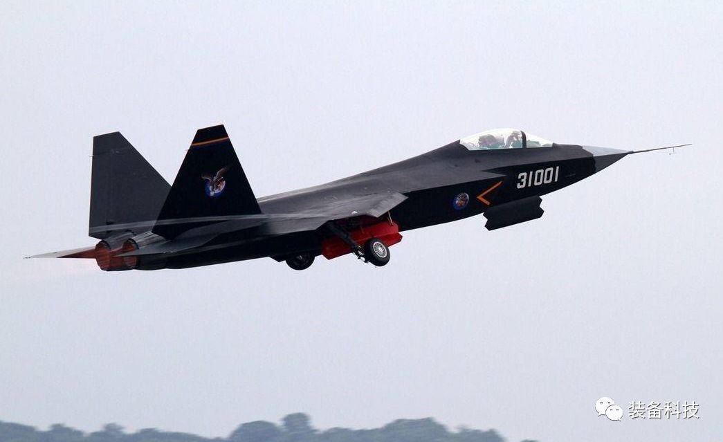 殲-31，窩囊并非事實(shí)，深度解析中國先進(jìn)戰(zhàn)機(jī)之潛力與挑戰(zhàn)，深度解析，殲-31的潛力與挑戰(zhàn)——中國先進(jìn)戰(zhàn)機(jī)的突破與前景