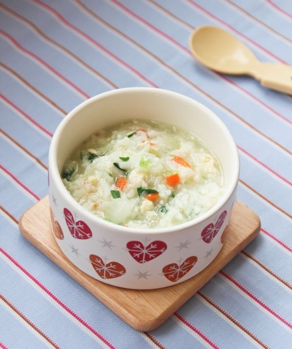 9個(gè)月寶寶輔食食譜，營(yíng)養(yǎng)豐富的輔食食譜指南，9個(gè)月寶寶營(yíng)養(yǎng)輔食食譜指南