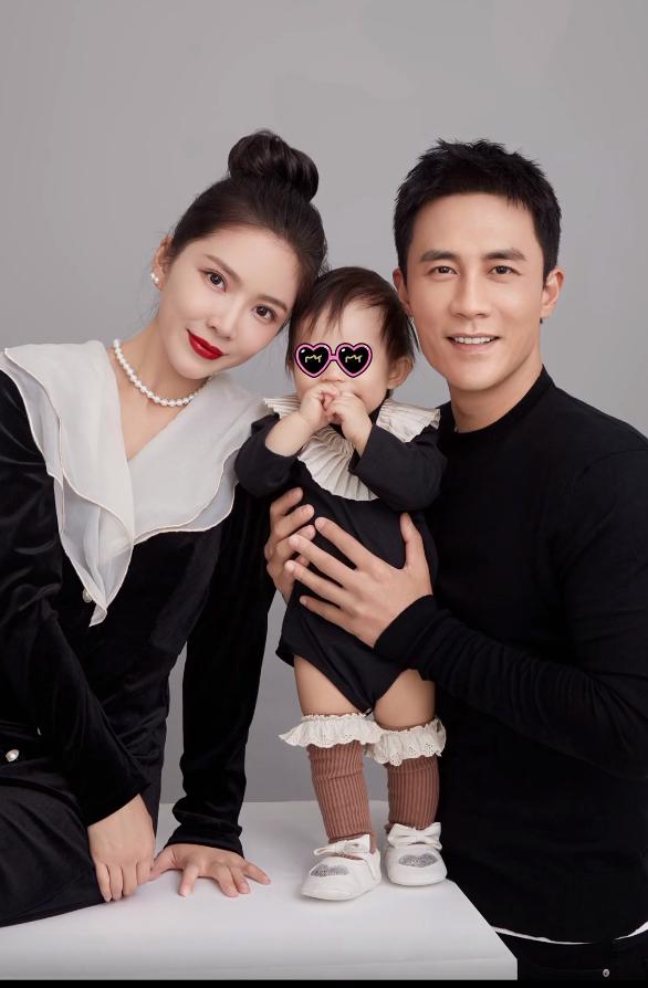 杜淳老婆王燦的年齡及更多細節(jié)揭秘，杜淳妻子王燦年齡及其他細節(jié)曝光