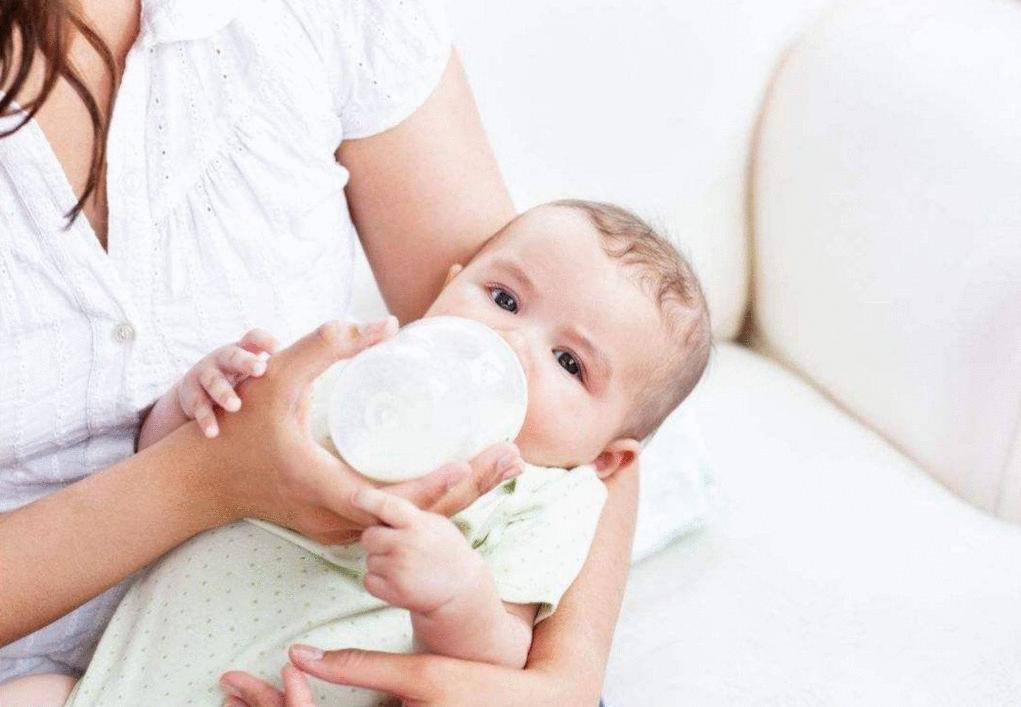 新生兒喝什么奶粉比較好，全面解析奶粉選擇與標準，全面解析新生兒奶粉選擇標準與優(yōu)質(zhì)奶粉推薦