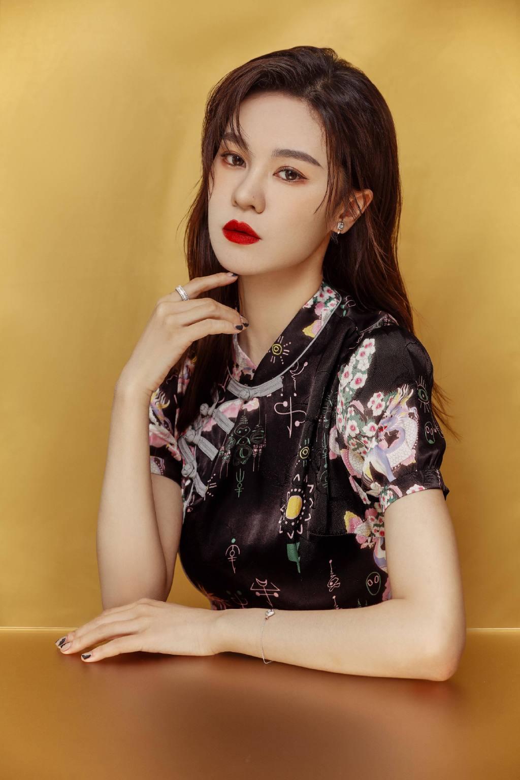 郁可唯有男朋友嗎？——探尋明星的私密情感世界，揭秘郁可唯的情感狀態(tài)，探尋明星私密情感世界是否有新戀情？