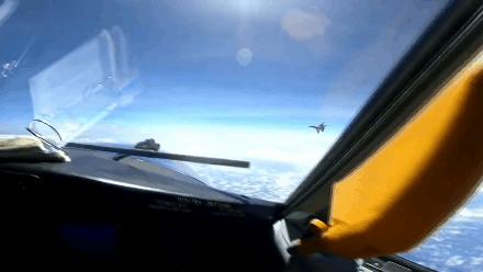 殲16百度百科，深度解析中國新一代多用途戰(zhàn)斗機，深度解析，中國新一代多用途戰(zhàn)斗機殲-16的百科全書介紹