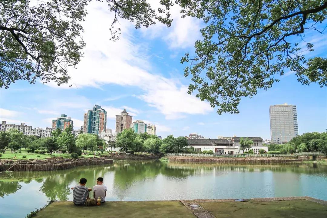 寧波免費AAAAA景區(qū)，探索美麗的自然風(fēng)光與人文景觀，寧波免費AAAAA景區(qū)探秘，自然與人文的絕美交融