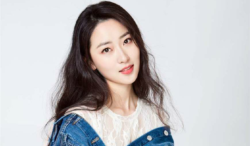 何雨虹個(gè)人資料，深度解析與探索，何雨虹個(gè)人資料深度解析與探索之旅