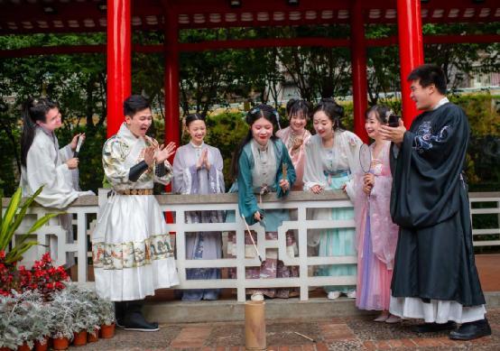 花仙子澳門最快開(kāi)獎(jiǎng)，探索澳門彩票的魅力與奧秘，澳門彩票魅力與奧秘探索，花仙子開(kāi)獎(jiǎng)速遞